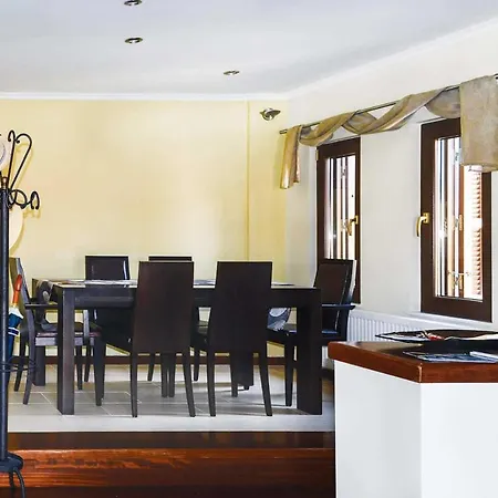 Tselentata Sleeps 4 With Pool Air Con And Wifi * Tselendáta