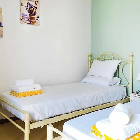 Tselentata Sleeps 4 With Pool Air Con And Wifi Tselendáta
