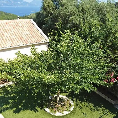 Tselentata Sleeps 4 With Pool Air Con And Wifi *